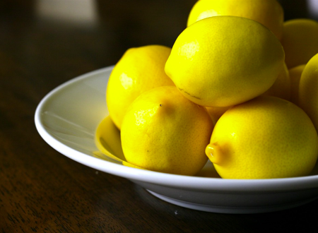 bowel of lemons